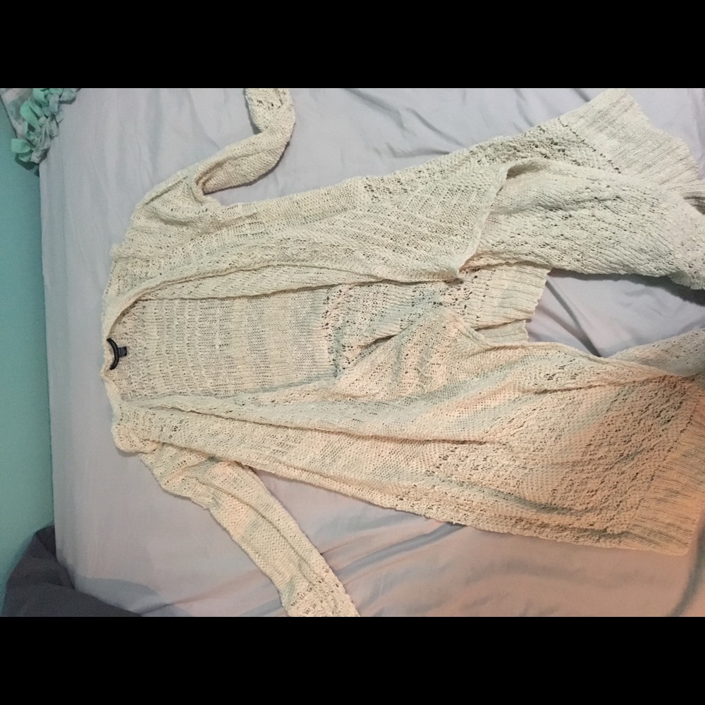 American Eagle cardigan